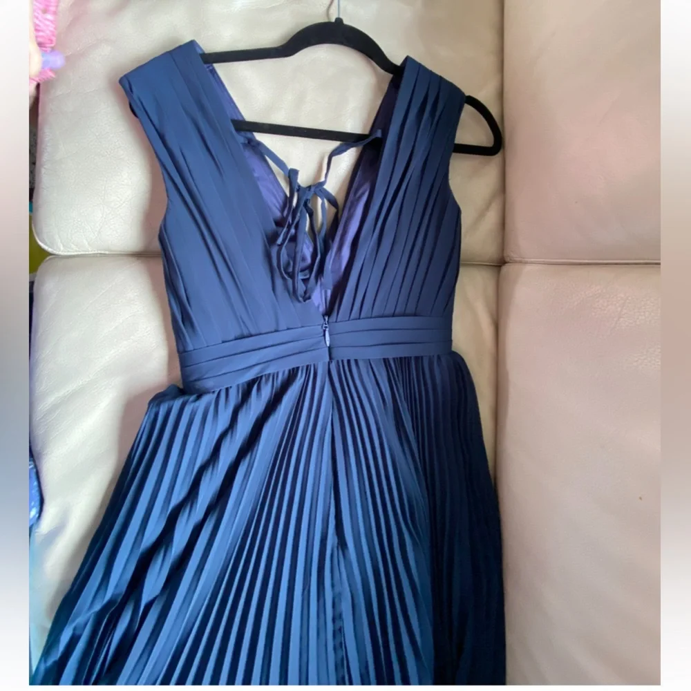 JJ’s House A-Line V-neck Floor-Length Chiffon Bridesmaid Dress Dark navy blue - Picture 3 of 13
